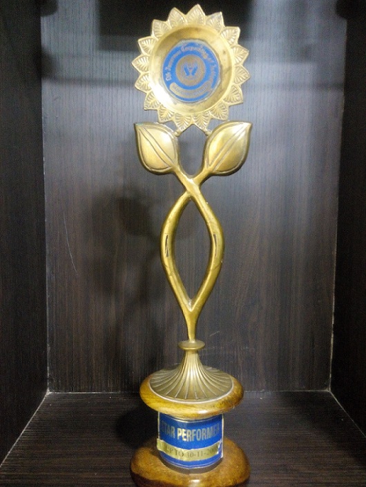 LIC OF INDIA STAR PERFORMER TROPHY